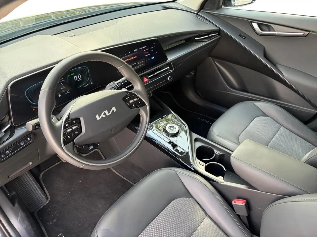 1.6 GDi Hybrid DynamicLine | APPLE CARPLAY/ANDROID AUTO | AUTOMAAT | NAVI | CAMERA | CLIMA | ADAPT. CRUISE | LM VELGEN | LAGE KM'STAND |