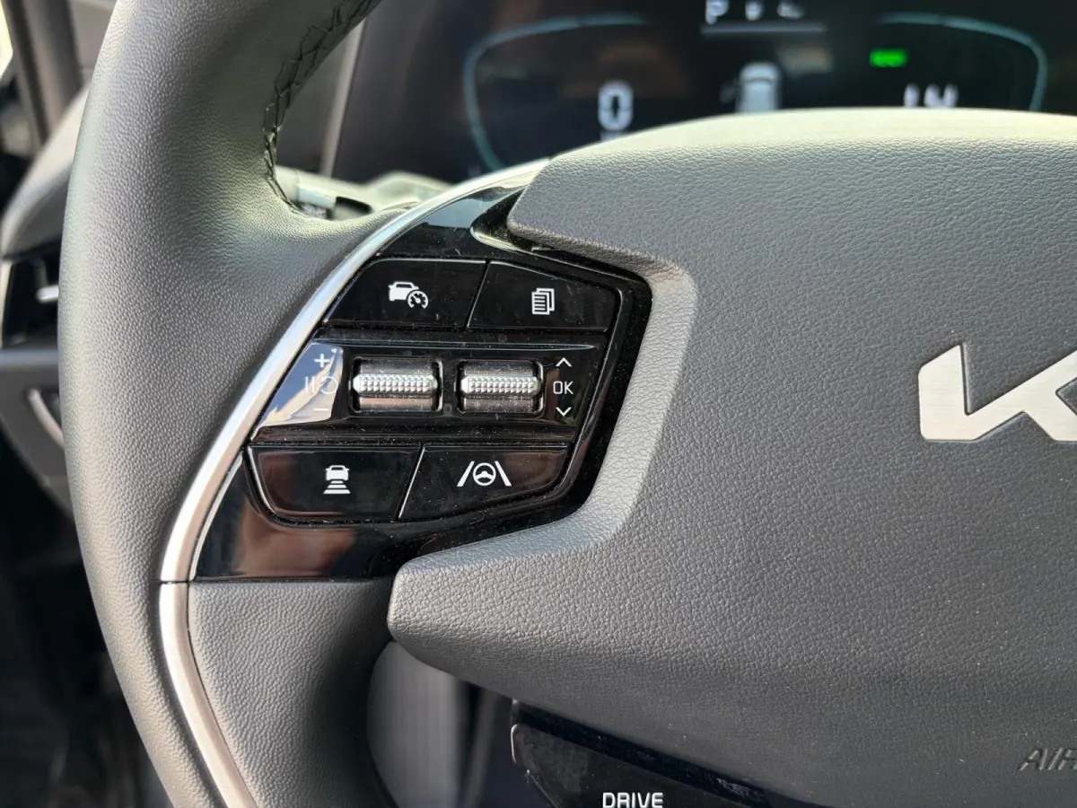1.6 GDi Hybrid DynamicLine | APPLE CARPLAY/ANDROID AUTO | AUTOMAAT | NAVI | CAMERA | CLIMA | ADAPT. CRUISE | LM VELGEN | LAGE KM'STAND |
