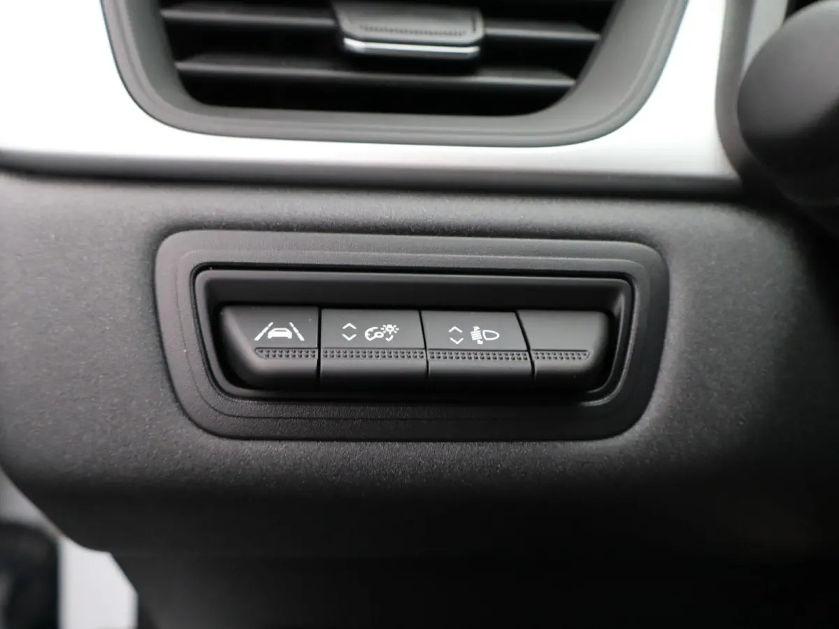 TCe 90 GPF Zen | Navigatie | Climate Control | Parkeercamera |