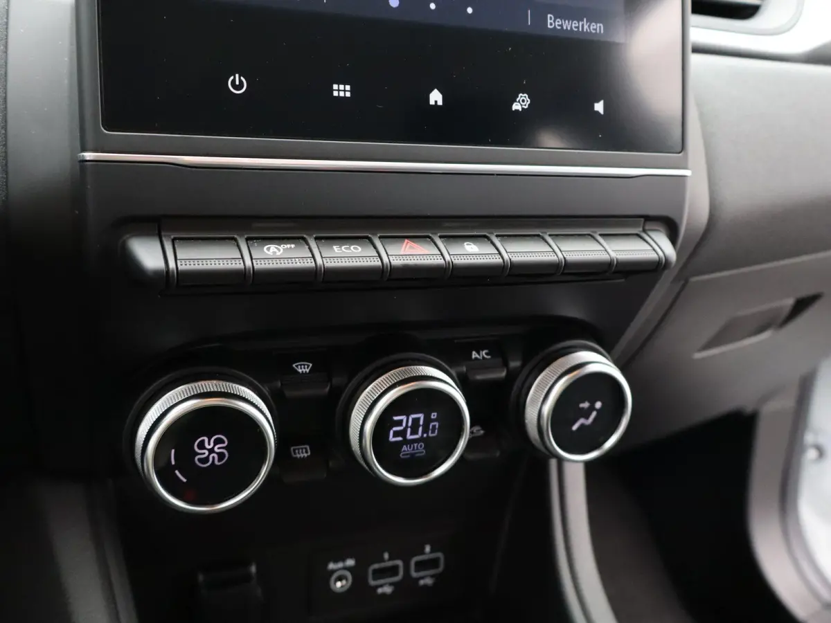 TCe 90 GPF Zen | Navigatie | Climate Control | Parkeercamera |