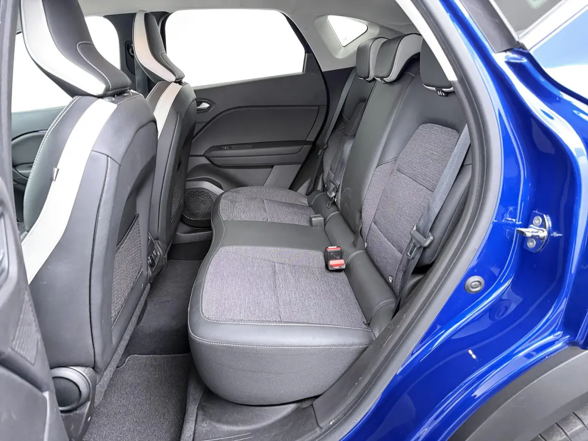 E-TECH plug-in hybrid 160 Edition One | SoH 87% | BOSE Audio | 360 Camera | 18" velgen |