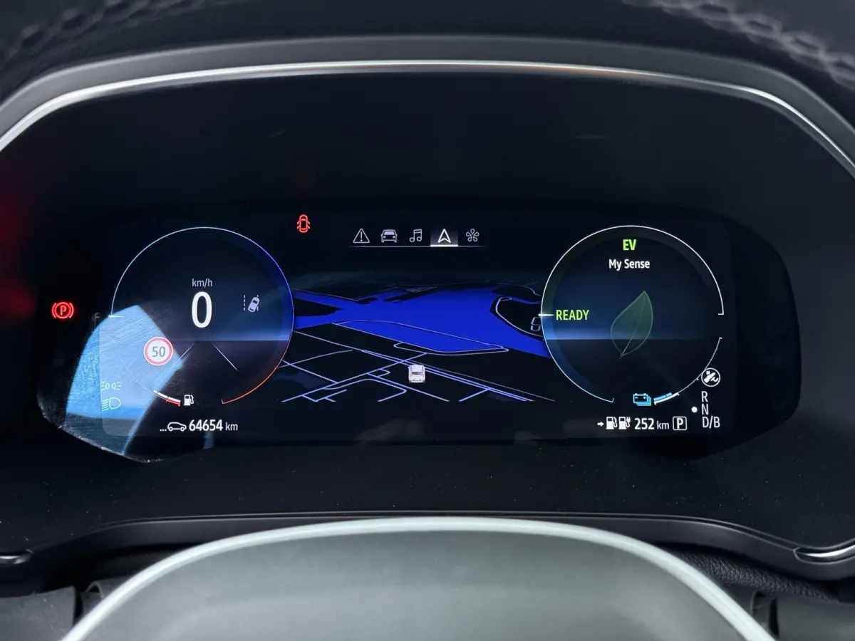 E-TECH plug-in hybrid 160 Edition One | SoH 87% | BOSE Audio | 360 Camera | 18" velgen |