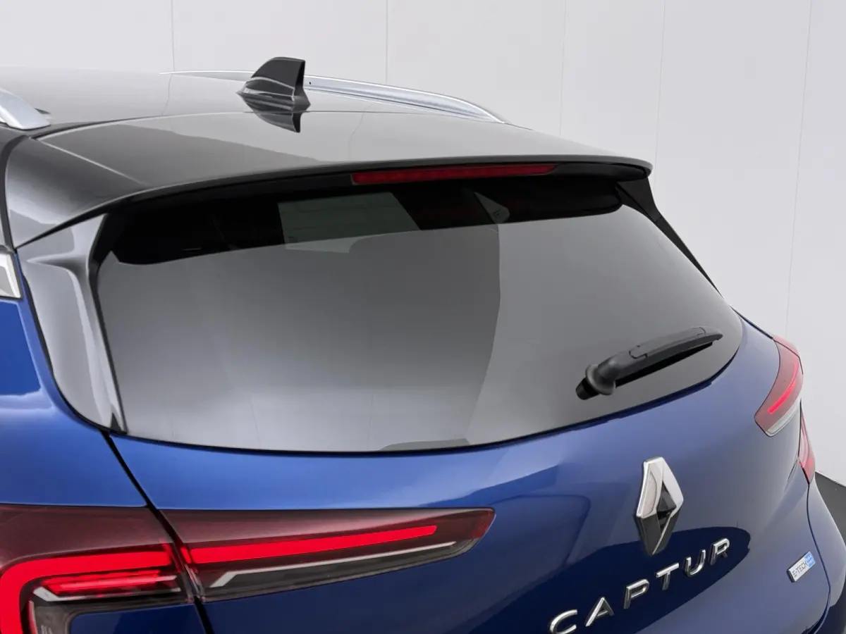 E-TECH plug-in hybrid 160 Edition One | SoH 87% | BOSE Audio | 360 Camera | 18" velgen |