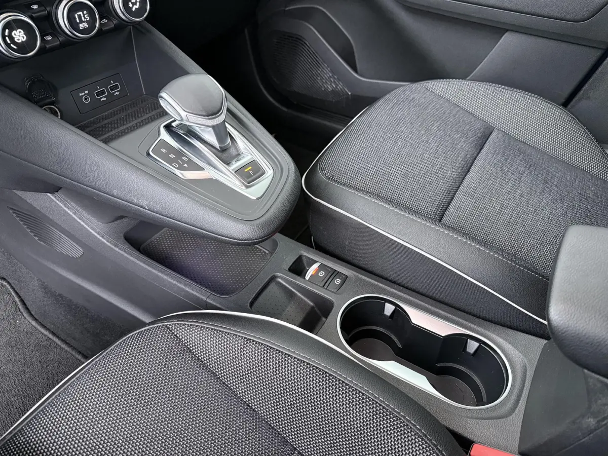E-TECH plug-in hybrid 160 Edition One | SoH 87% | BOSE Audio | 360 Camera | 18" velgen |
