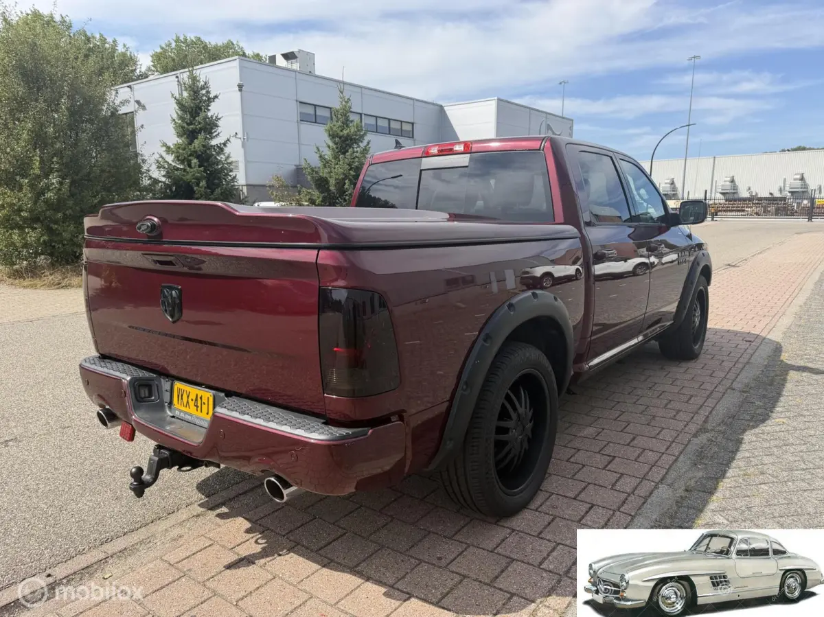 1500 5.7 V8 hemi Quad Cab 6'4 G3 EURO 6