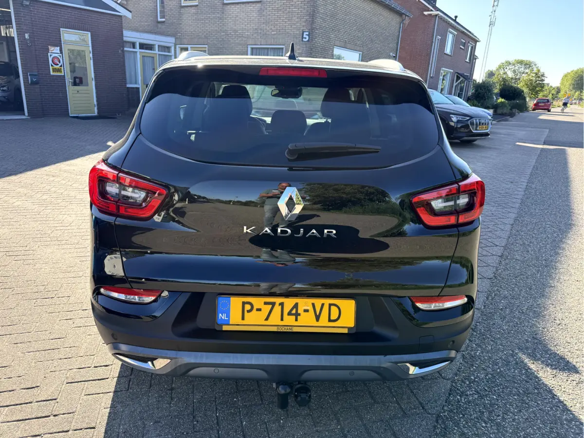 1.3 TCe 140pk Techno Camera, 19''Lmv, Trekhaak