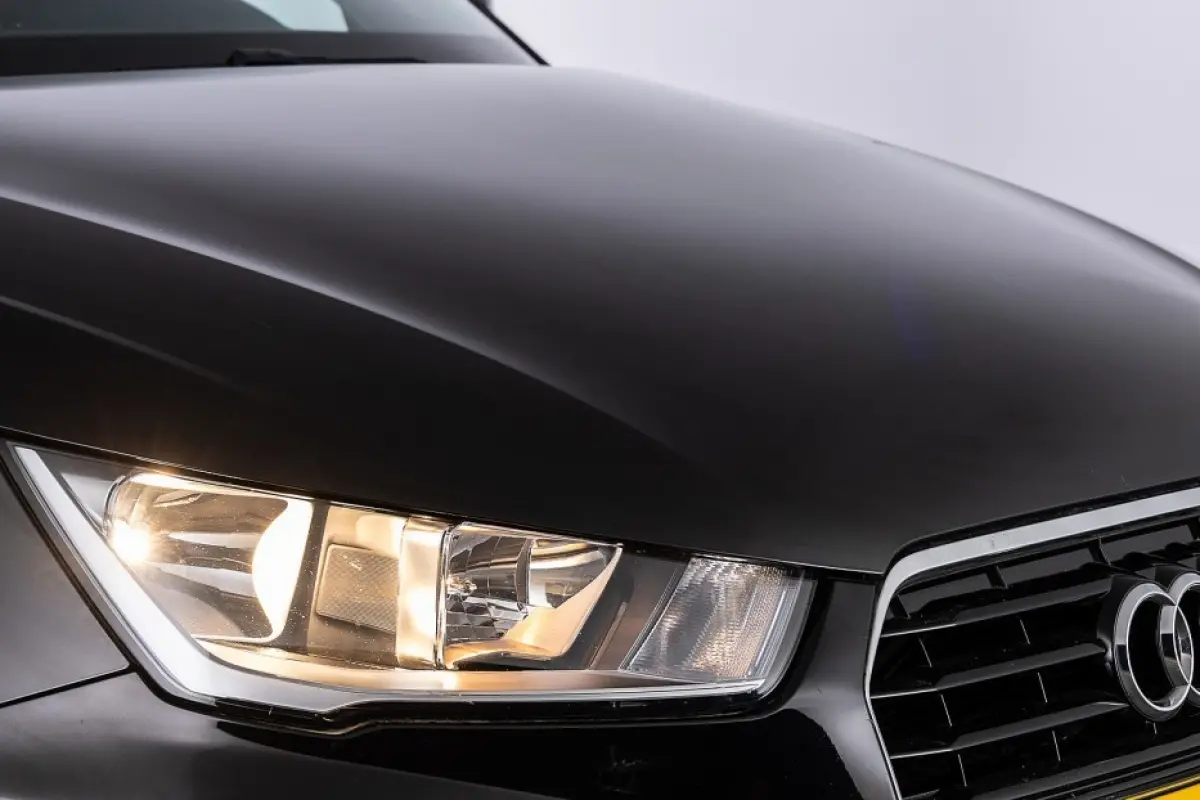 1.0 TFSI Pro Line 5-drs | NAVI | AIRCO | VELGEN !