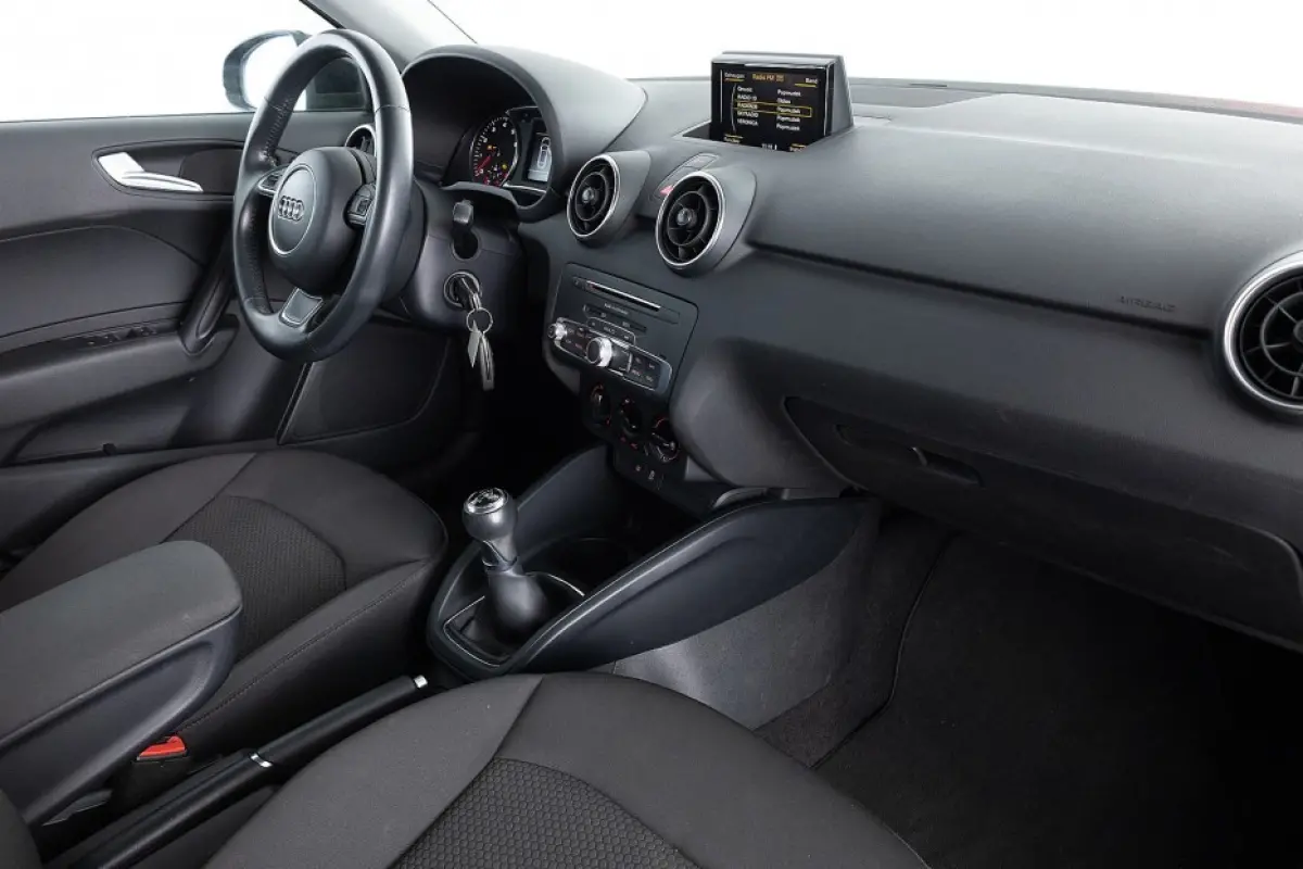 1.0 TFSI Pro Line 5-drs | NAVI | AIRCO | VELGEN