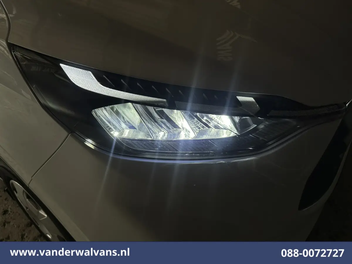 2.0 TDCI 136pk L1H1 Euro6 Airco | Camera | LED | Apple Carplay | Cruisecontrol Android Auto, Verwarmde voorruit, Parkeersensoren, Bijrijdersbank