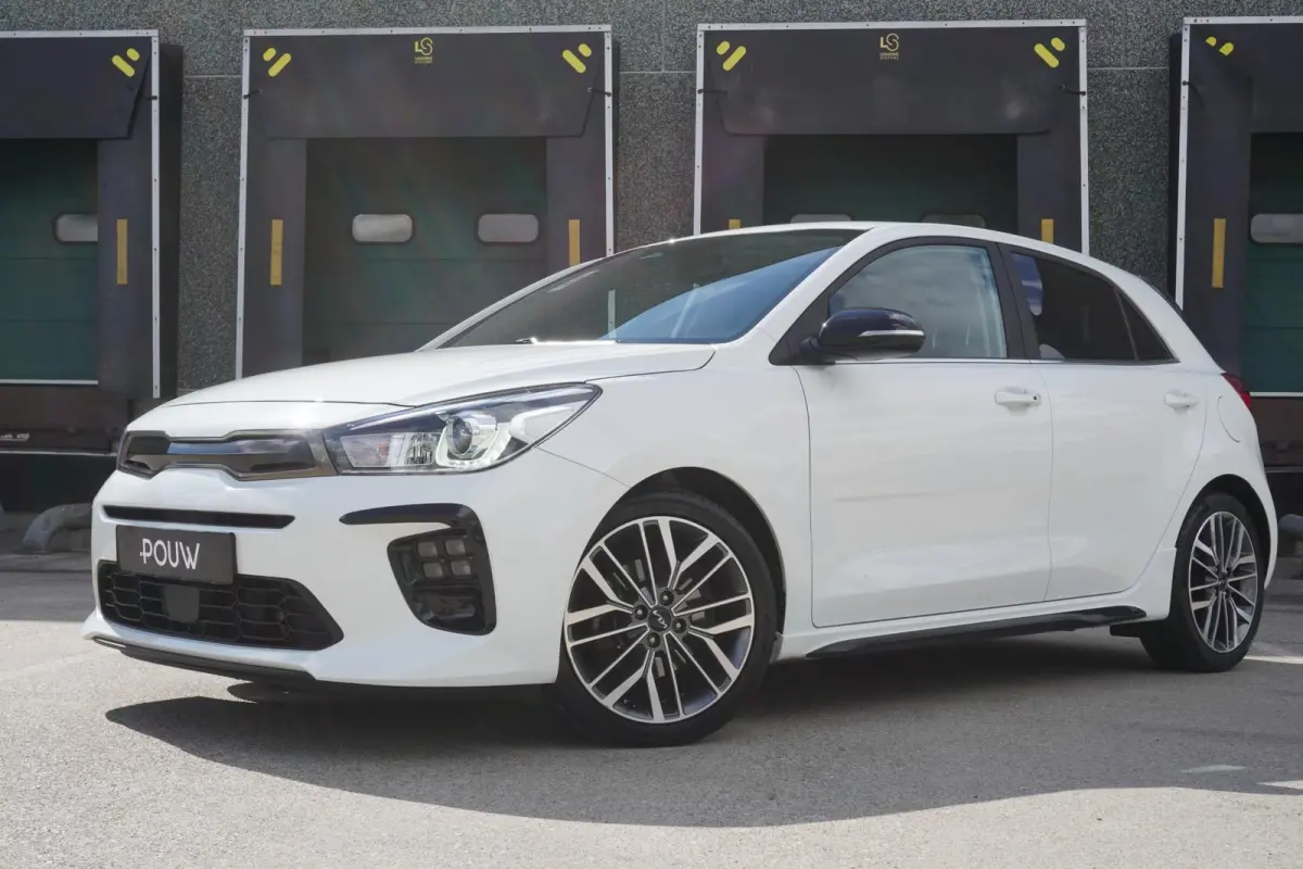 1.0 T-GDi 101pk MHEV GT-Line | Achteruitrijcamera | Stuurverwarming | Stoelverwarming | Navigatie