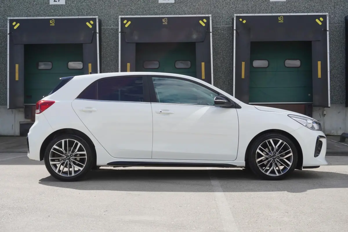 1.0 T-GDi 101pk MHEV GT-Line | Achteruitrijcamera | Stuurverwarming | Stoelverwarming | Navigatie