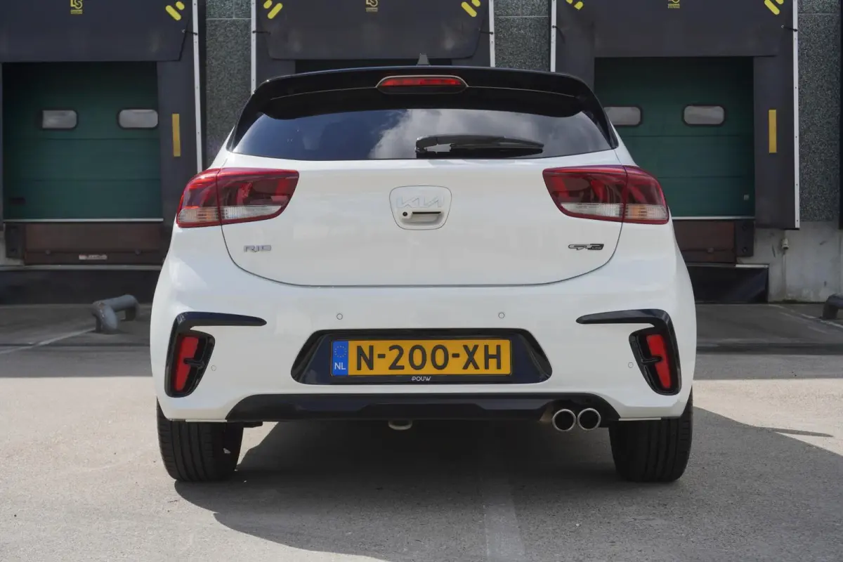 1.0 T-GDi 101pk MHEV GT-Line | Achteruitrijcamera | Stuurverwarming | Stoelverwarming | Navigatie