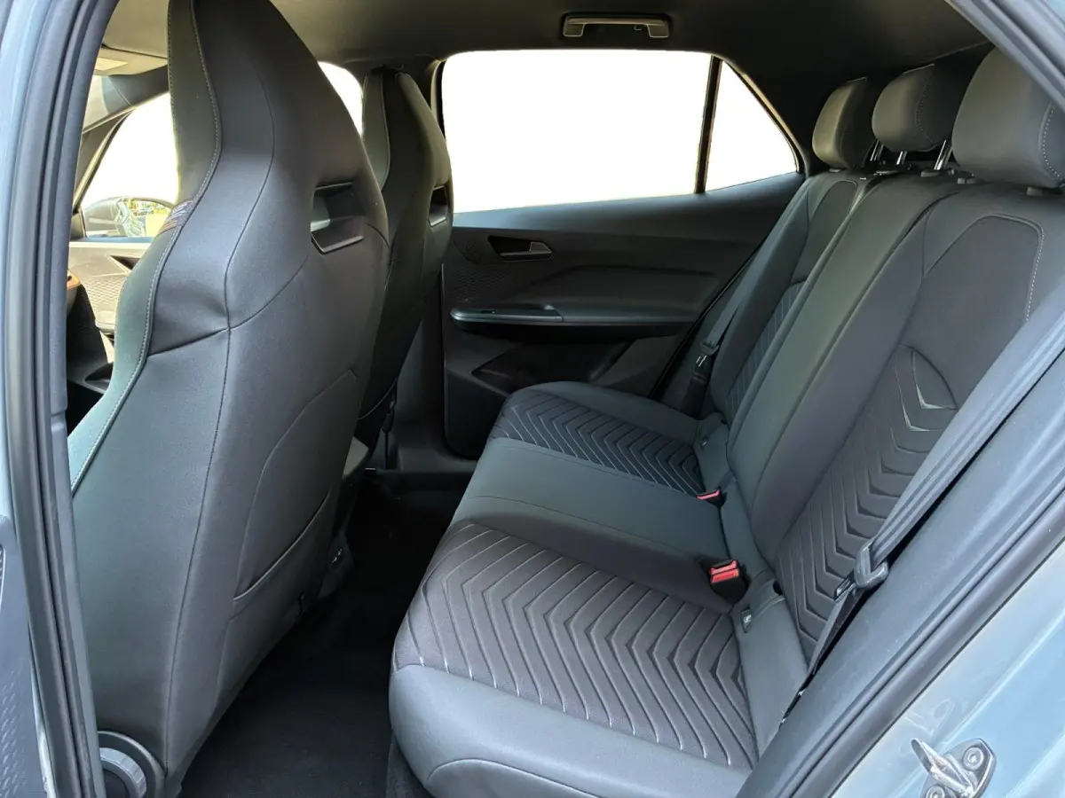 Business 62 kWh | SOH 95,5% | Navi+Camera | Climate Control | Adapt. Cruise Control | LM.Velgen!