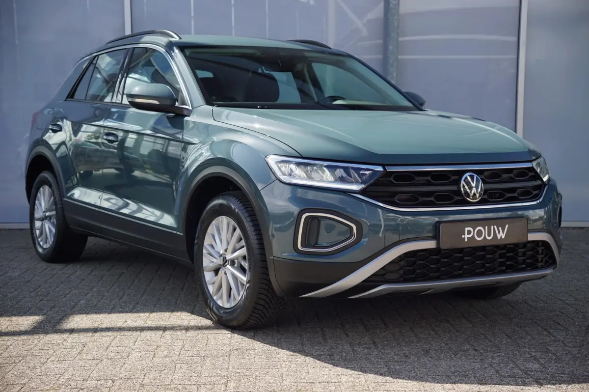 1.0 TSI 110pk Life | Trekhaak | Navigatie | Climatronic