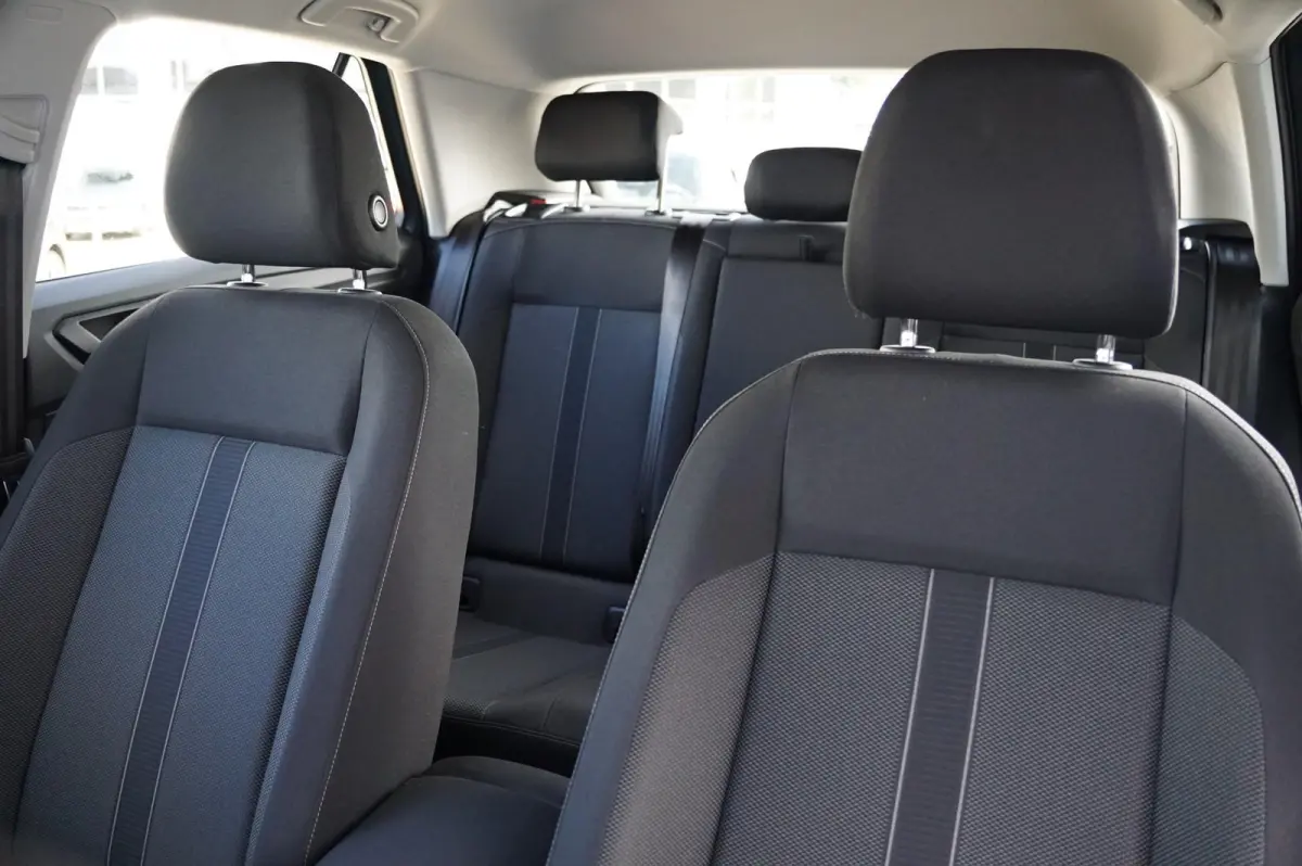 1.0 TSI 110pk Life | Trekhaak | Navigatie | Climatronic