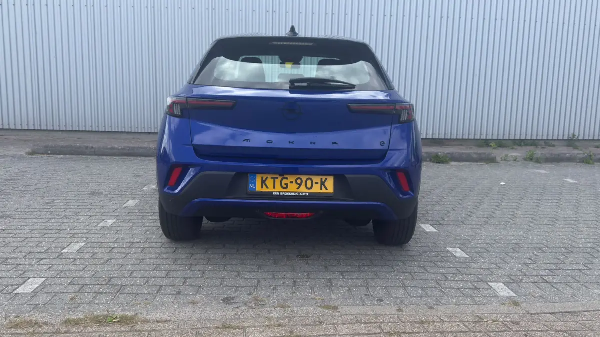 Edition | Dode hoek detectie | Apple Carplay / Android Auto | Camera Achter | Draadloos opladen |