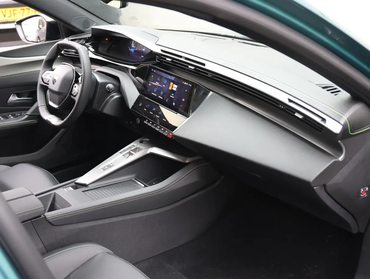 GT EV 54 kWh | AGR stoel | Stoelverwarming | Camera | Navigatie | Automatische achterklep