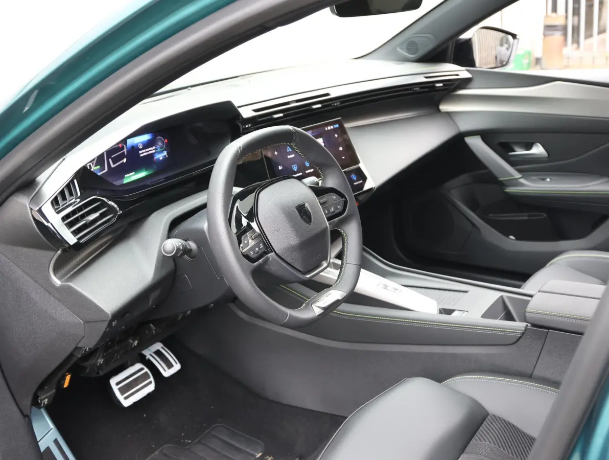 GT EV 54 kWh | AGR stoel | Stoelverwarming | Camera | Navigatie | Automatische achterklep