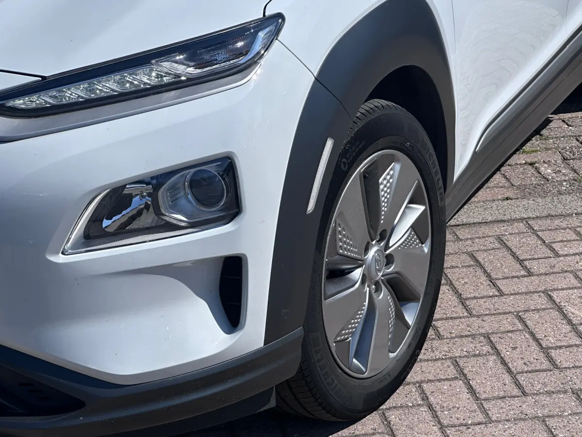 EV Comfort 64 kWh FASE 3 SOH 100% DEALER OND 1 EIGENAAR