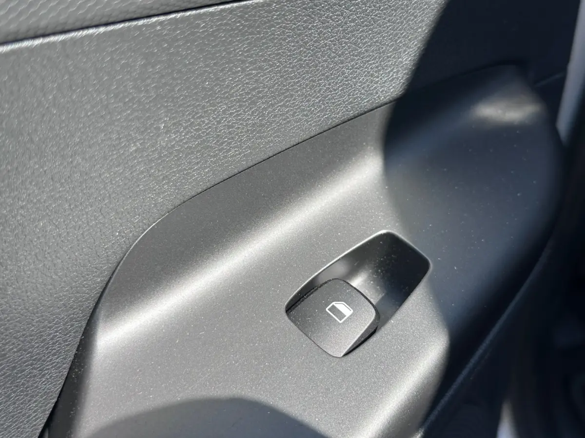 EV Comfort 64 kWh FASE 3 SOH 100% DEALER OND 1 EIGENAAR