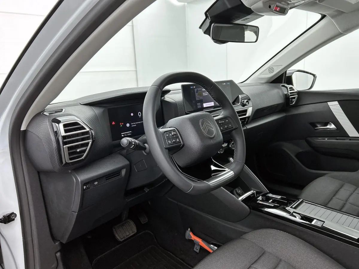 Business 156pk Extended range 54 kWh | DEMO DEAL | Navigatie | Carplay / Android Auto | Verwarmbare Voorstoelen | Camera | Snel Rijden |