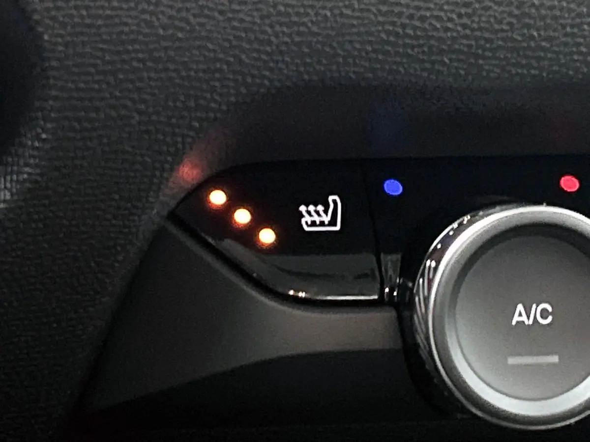 Business 156pk Extended range 54 kWh | DEMO DEAL | Navigatie | Carplay / Android Auto | Verwarmbare Voorstoelen | Camera | Snel Rijden |