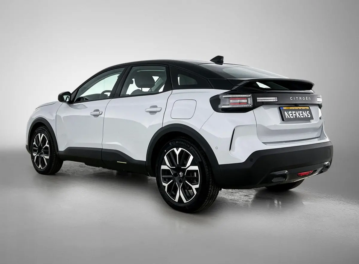 Business 156pk Extended range 54 kWh | DEMO DEAL | Navigatie | Carplay / Android Auto | Verwarmbare Voorstoelen | Camera | Snel Rijden |