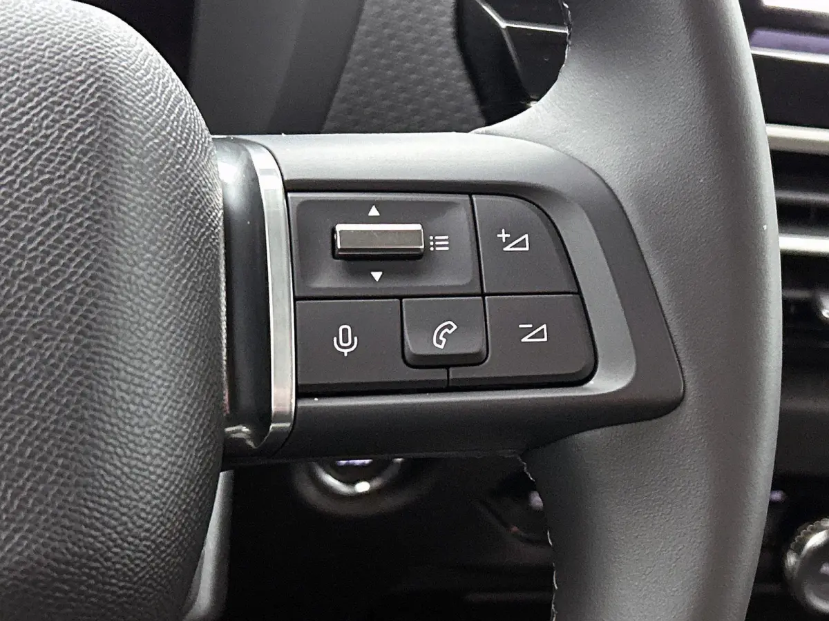 Business 156pk Extended range 54 kWh | DEMO DEAL | Navigatie | Carplay / Android Auto | Verwarmbare Voorstoelen | Camera | Snel Rijden |
