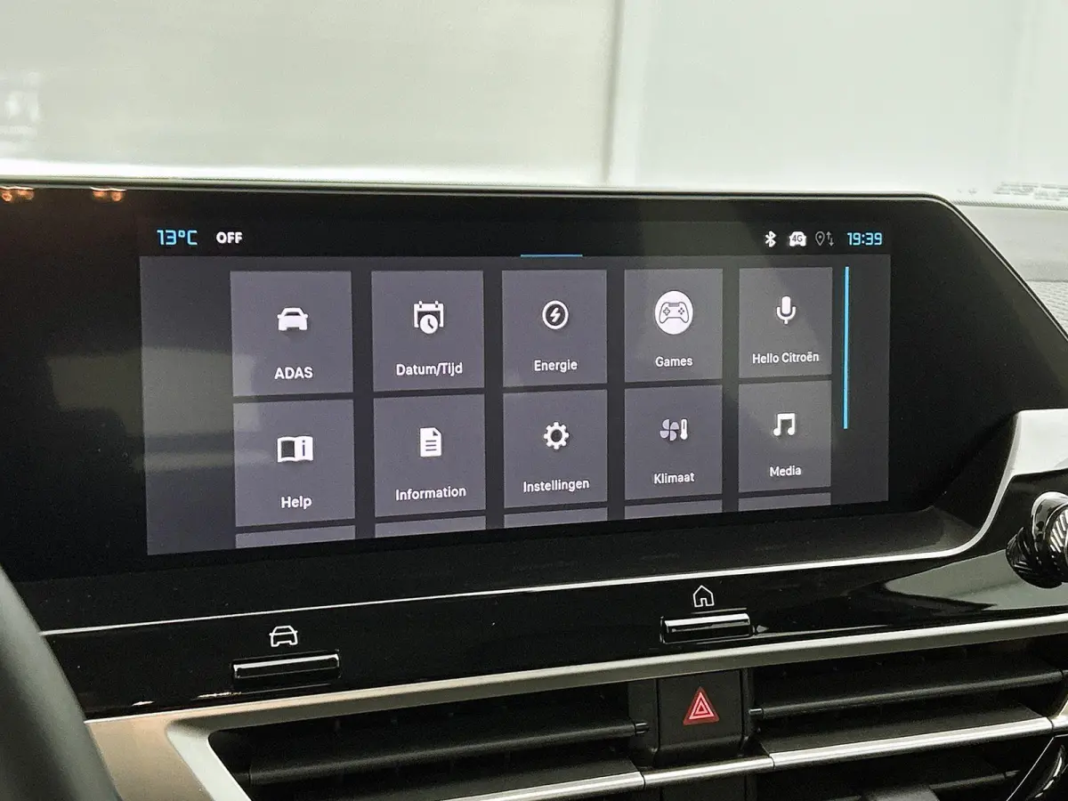 Business 156pk Extended range 54 kWh | DEMO DEAL | Navigatie | Carplay / Android Auto | Verwarmbare Voorstoelen | Camera | Snel Rijden |