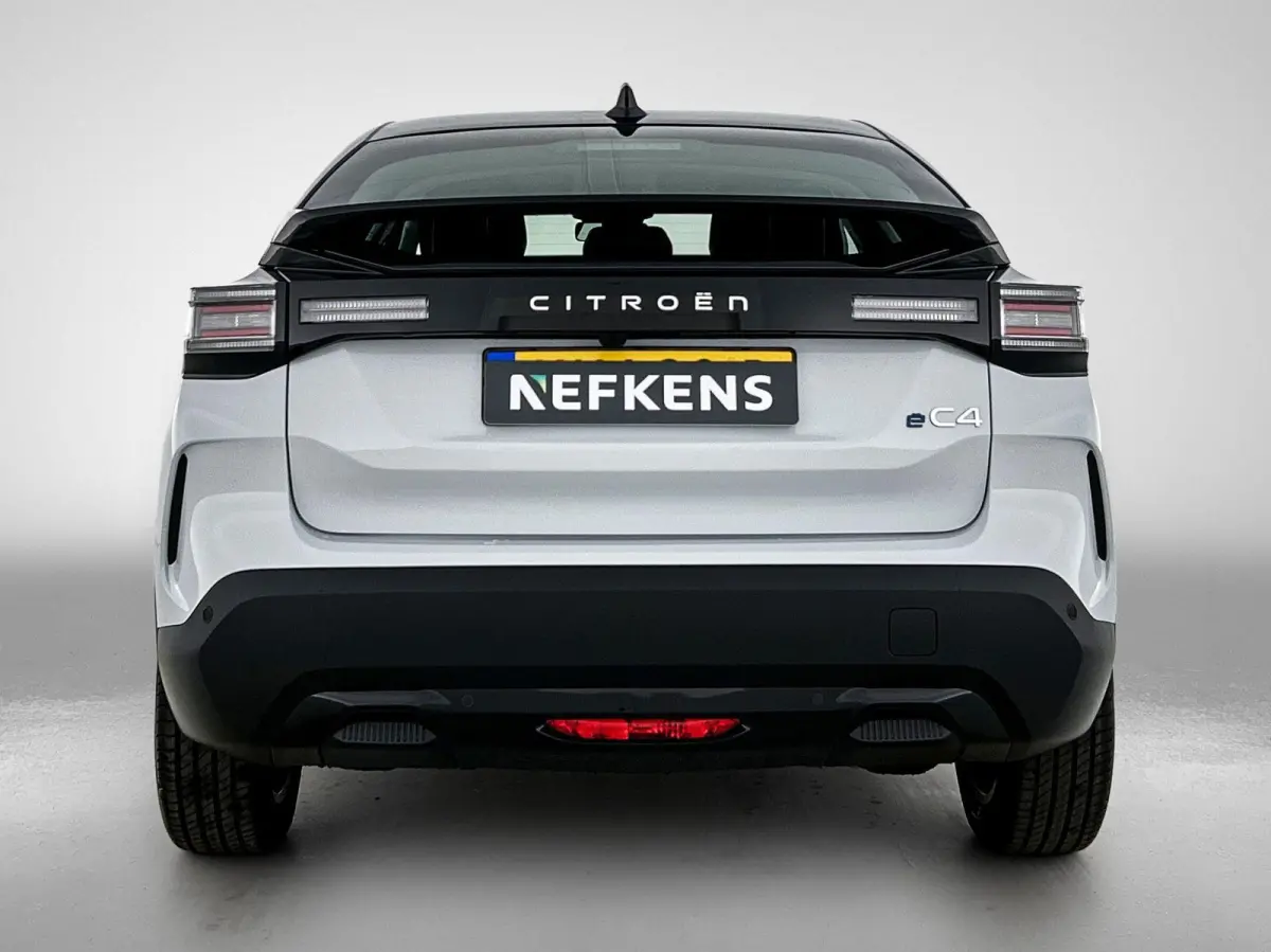 Business 156pk Extended range 54 kWh | DEMO DEAL | Navigatie | Carplay / Android Auto | Verwarmbare Voorstoelen | Camera | Snel Rijden |