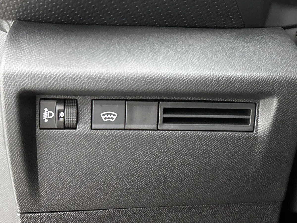 Business 156pk Extended range 54 kWh | DEMO DEAL | Navigatie | Carplay / Android Auto | Verwarmbare Voorstoelen | Camera | Snel Rijden |