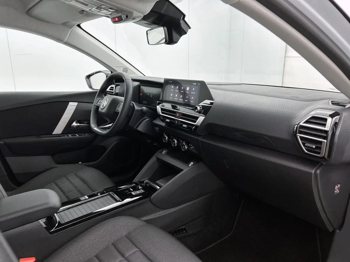 Business 156pk Extended range 54 kWh | DEMO DEAL | Navigatie | Carplay / Android Auto | Verwarmbare Voorstoelen | Camera | Snel Rijden |