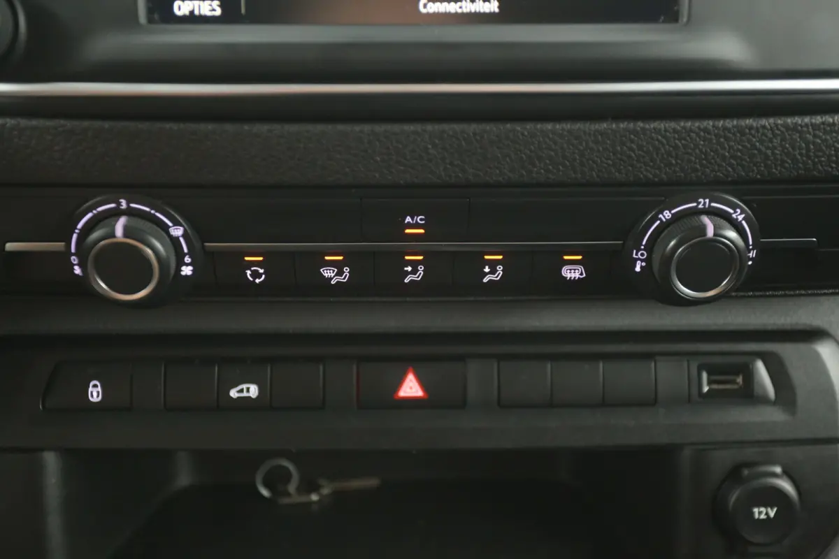1.5 CDTI L2H1 | Airco | Camera | Cruise | Trekhaak | Carplay | Navi | Parkeersens.