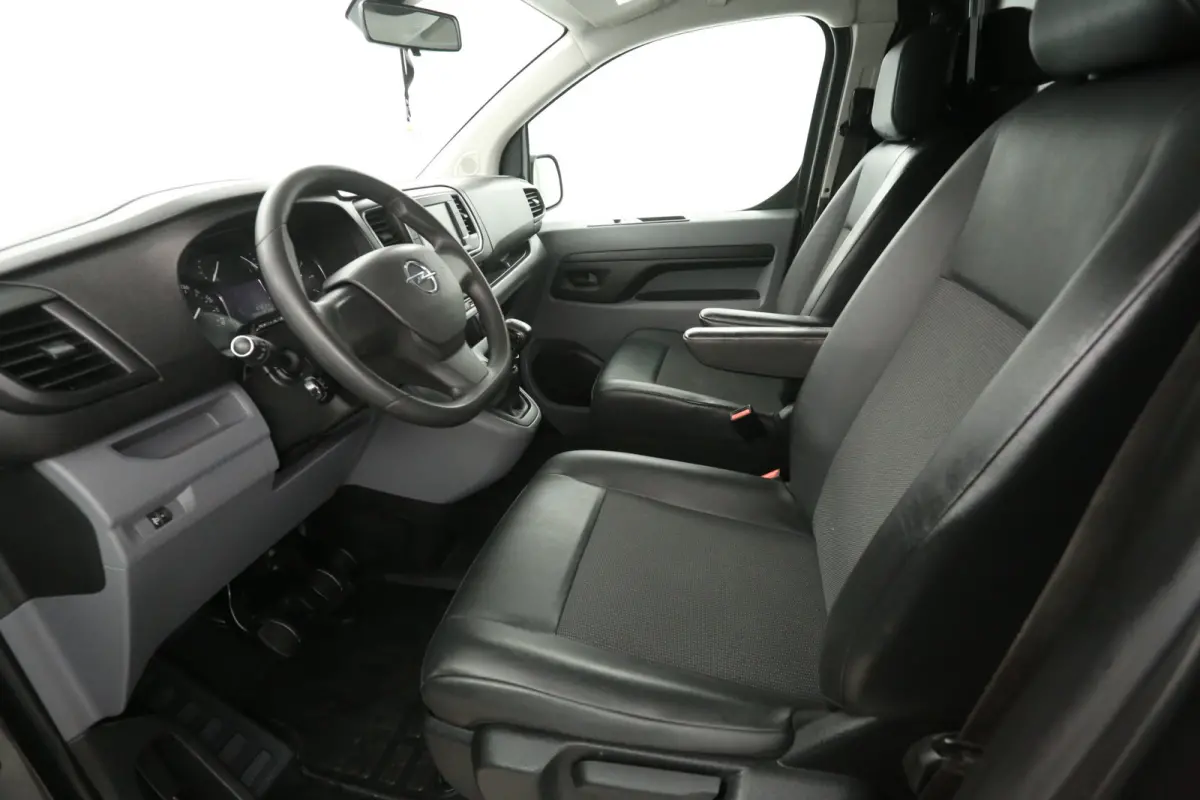1.5 CDTI L2H1 | Airco | Camera | Cruise | Trekhaak | Carplay | Navi | Parkeersens.