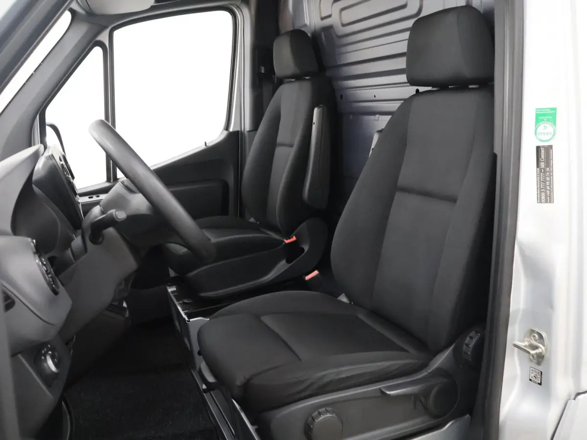 314 CDI L1 H1 | Airco | Comfortstoelen met Stoelve | Airco | Comfortstoelen met Stoelverwarming | Parkeerpakket | Zijwindassistent | Achteropstap |