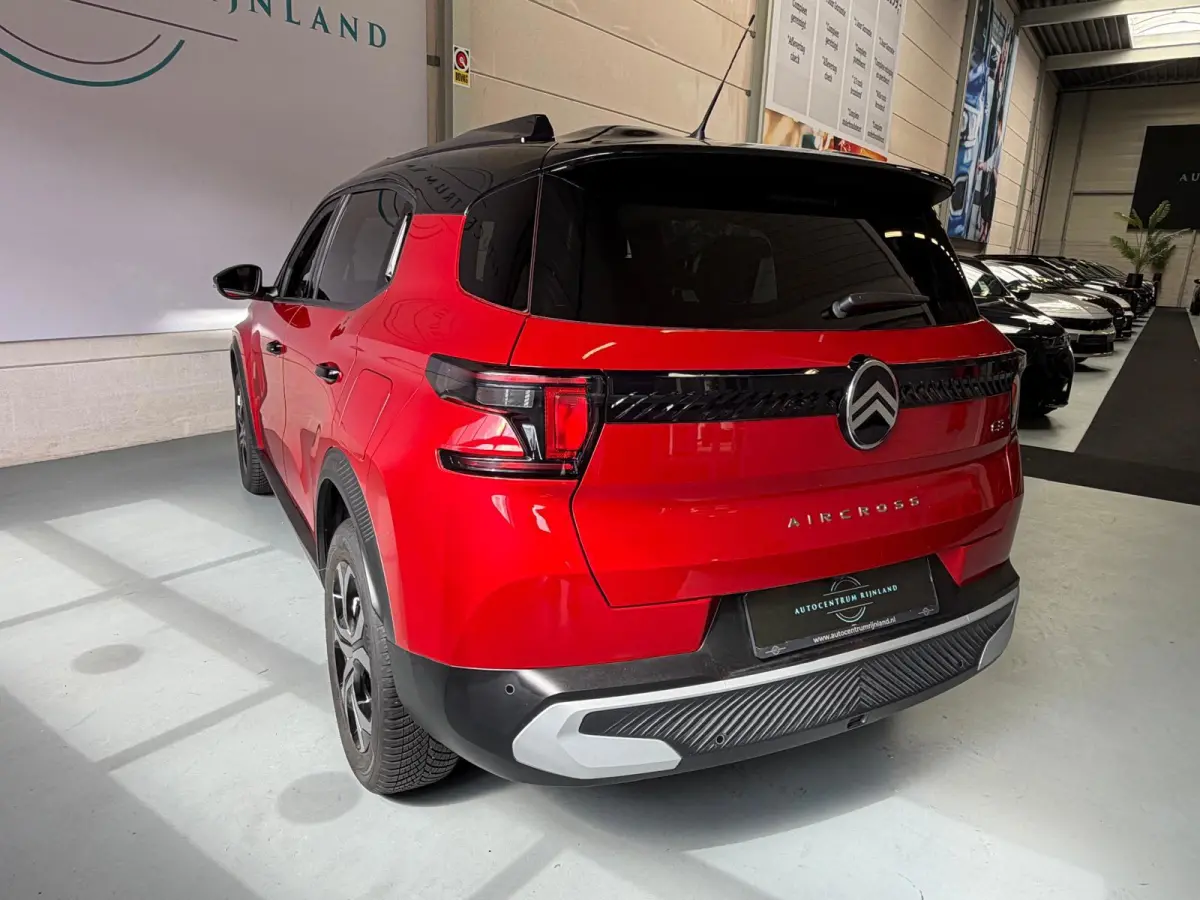 1.2 Hybrid 145pk Plus, 1 Jaar Bovag Garantie, Automaat, camera, Carplay