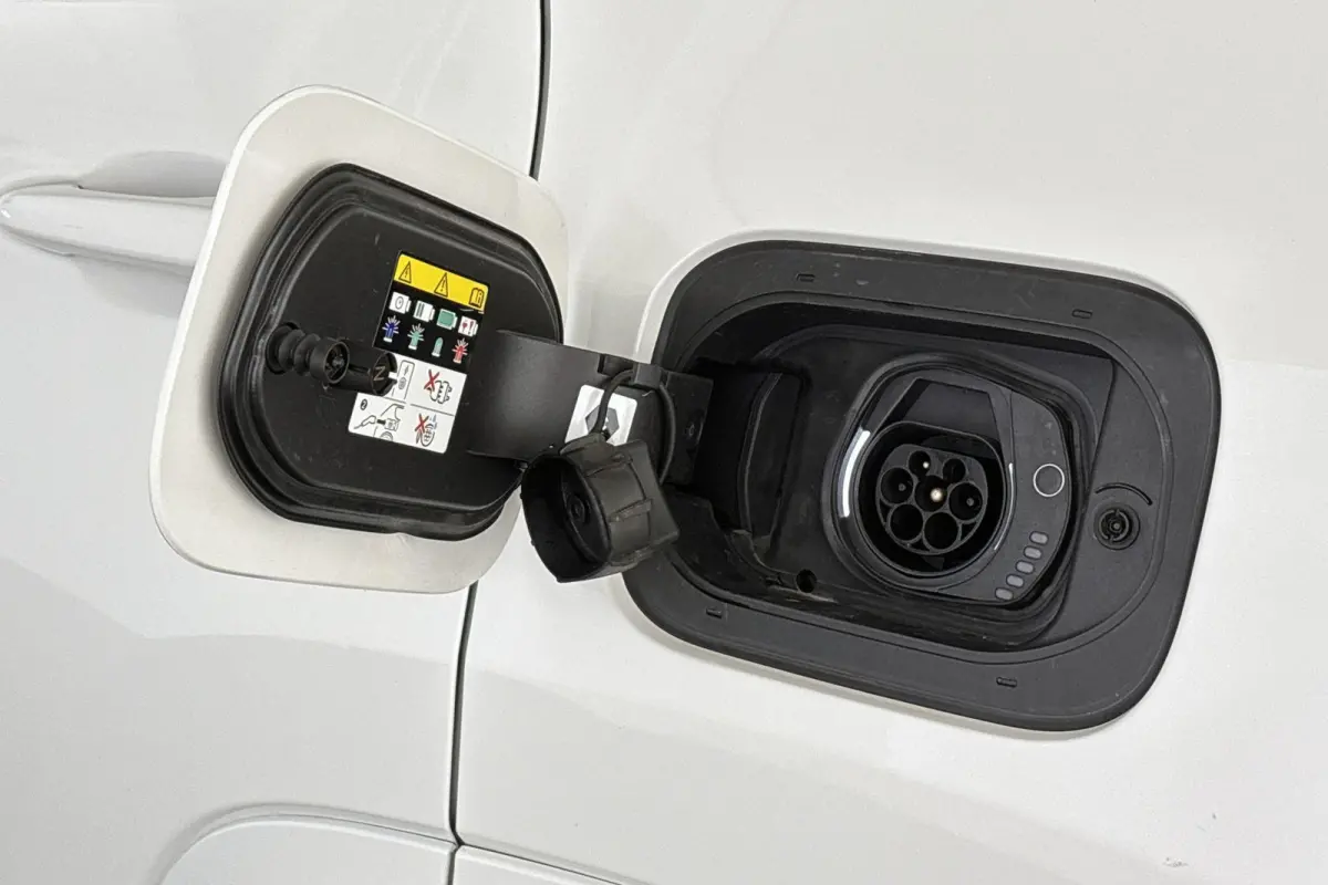 4xe 240 Plug-in Hybrid S Panoramadak Leder Adaptive Cruise