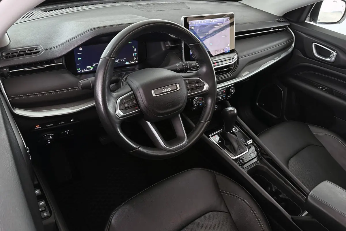 4xe 240 Plug-in Hybrid S Panoramadak Leder Adaptive Cruise