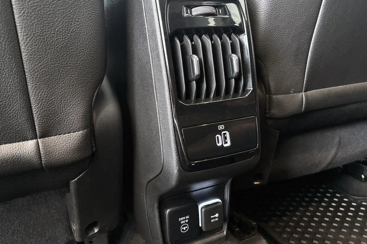 4xe 240 Plug-in Hybrid S Panoramadak Leder Adaptive Cruise