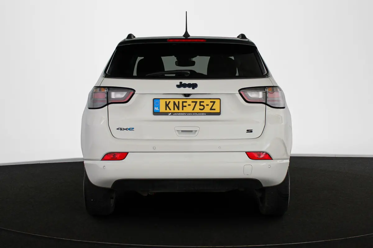 4xe 240 Plug-in Hybrid S Panoramadak Leder Adaptive Cruise