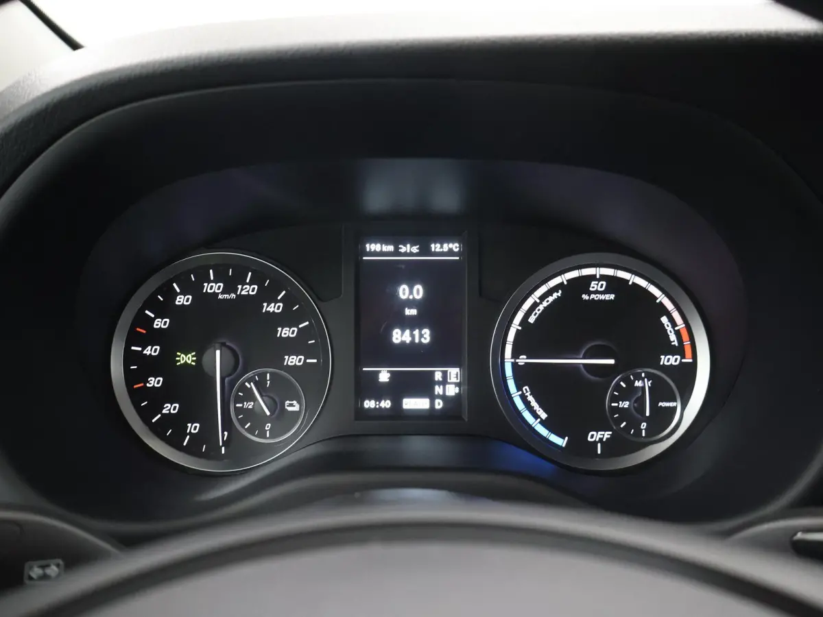 | L2 Lang | 66 kWh | 285 KM RANGE WLTP | Stoelverwarming | Navigatie | Parkeercamera | Airco | Stoel - Stoel | Certified