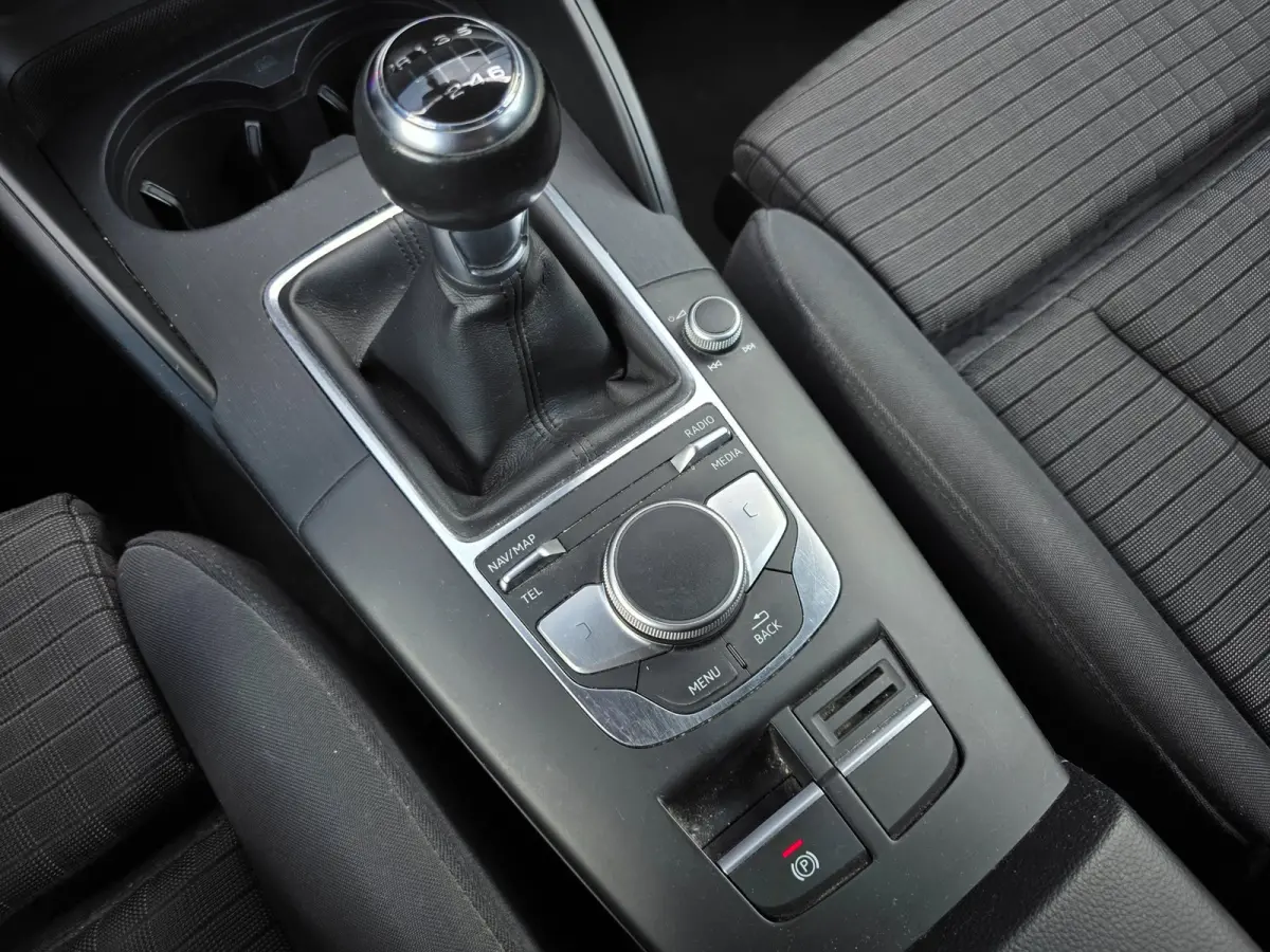 1.0 TFSI Sport Lease Edition / NAP !! / '18 ROTOR / BLUETOOTH / CRUISE / NAVI / CLIMATE / NIEUWE BEURT + APK !