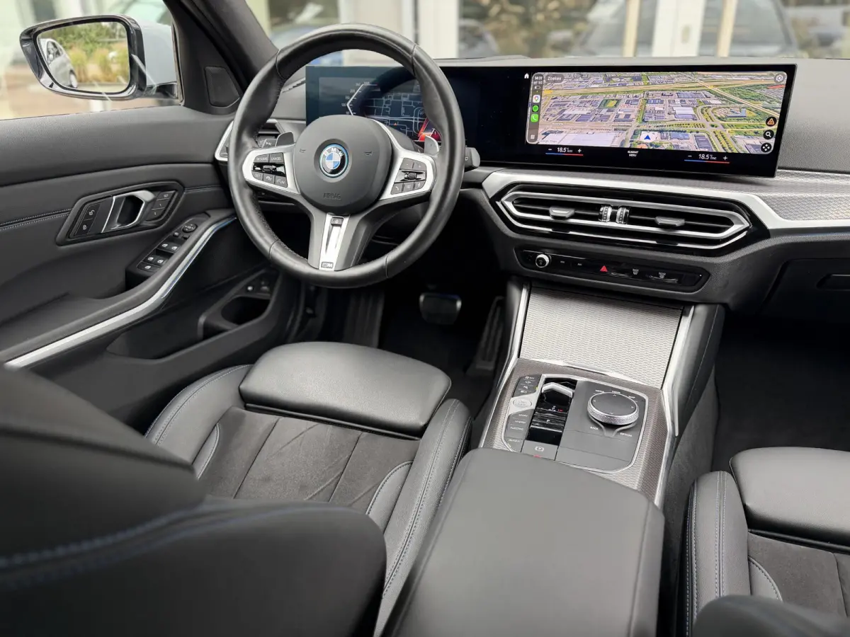 330e xDrive M-Sport Pro |Pano|Driving Ass Prof|Innovation|360Cam|19"|