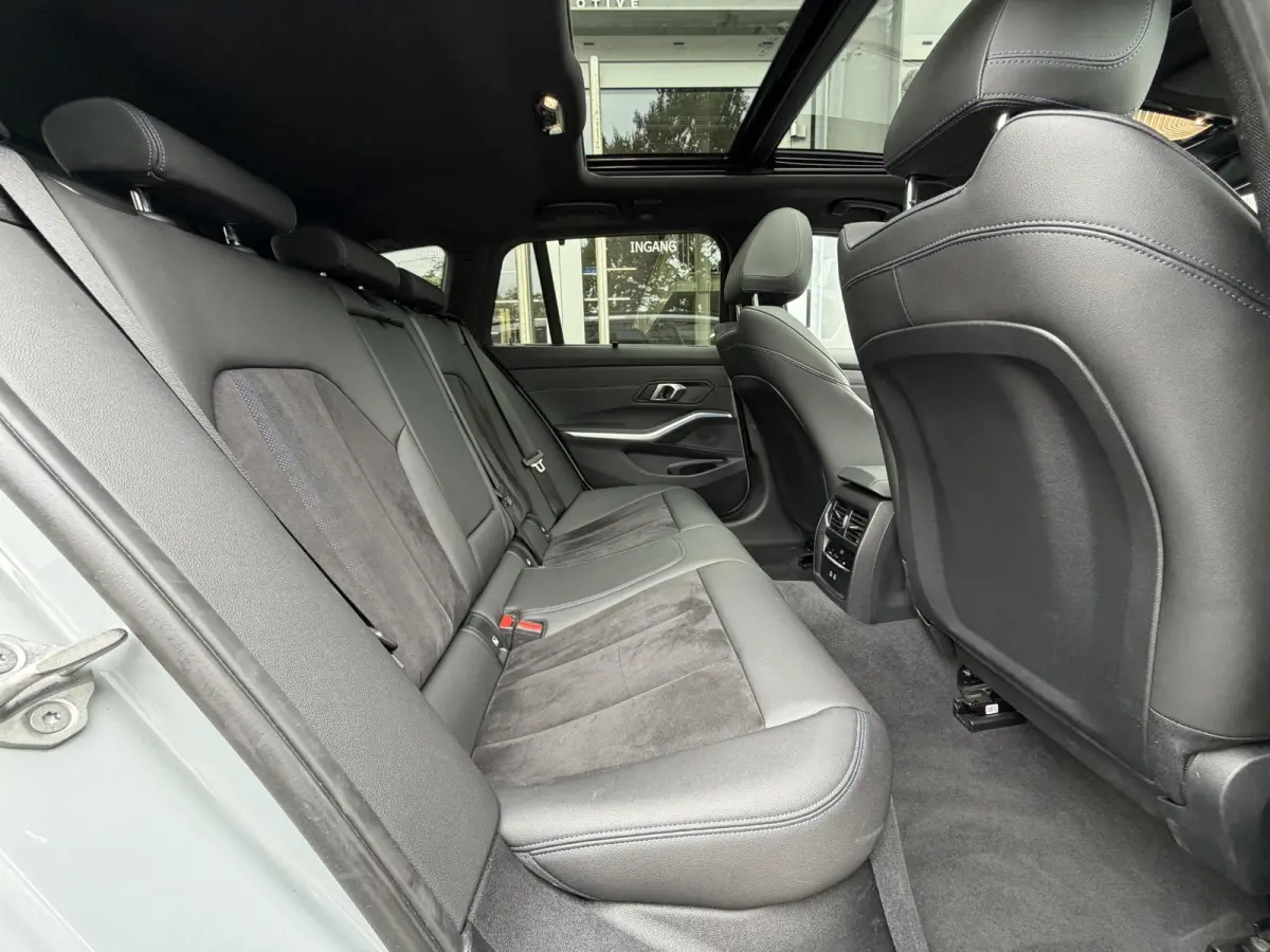 330e xDrive M-Sport Pro |Pano|Driving Ass Prof|Innovation|360Cam|19"|