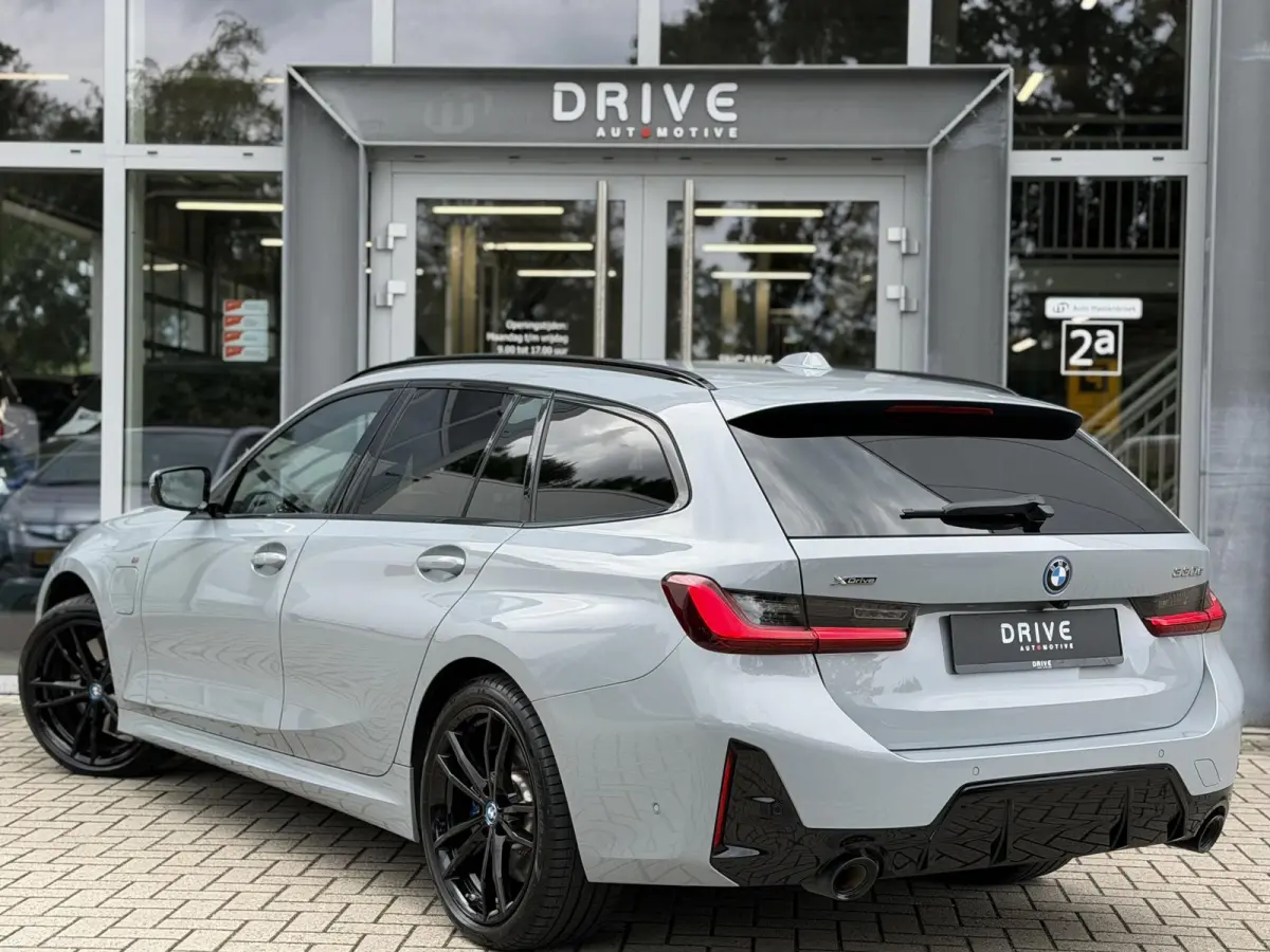 330e xDrive M-Sport Pro |Pano|Driving Ass Prof|Innovation|360Cam|19"|