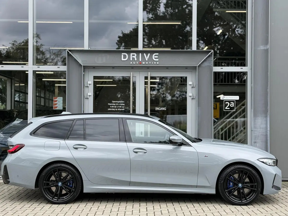 330e xDrive M-Sport Pro |Pano|Driving Ass Prof|Innovation|360Cam|19"|