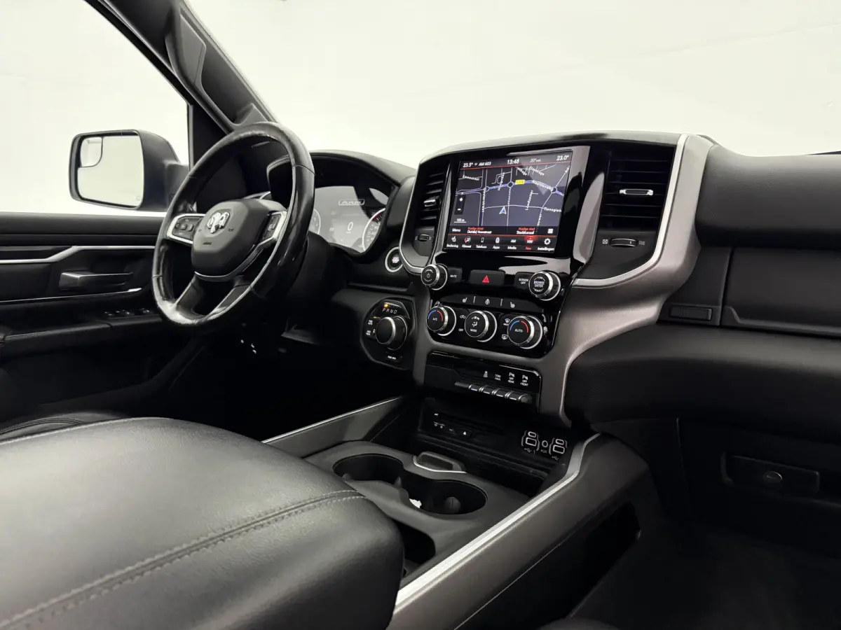 1500 5.7 V8 4x4 Crew Cab Big Horn | Pano | 3500kg Trekgew. | Trekhaak | Camera | Alpine | Carplay | Cruise | Leder