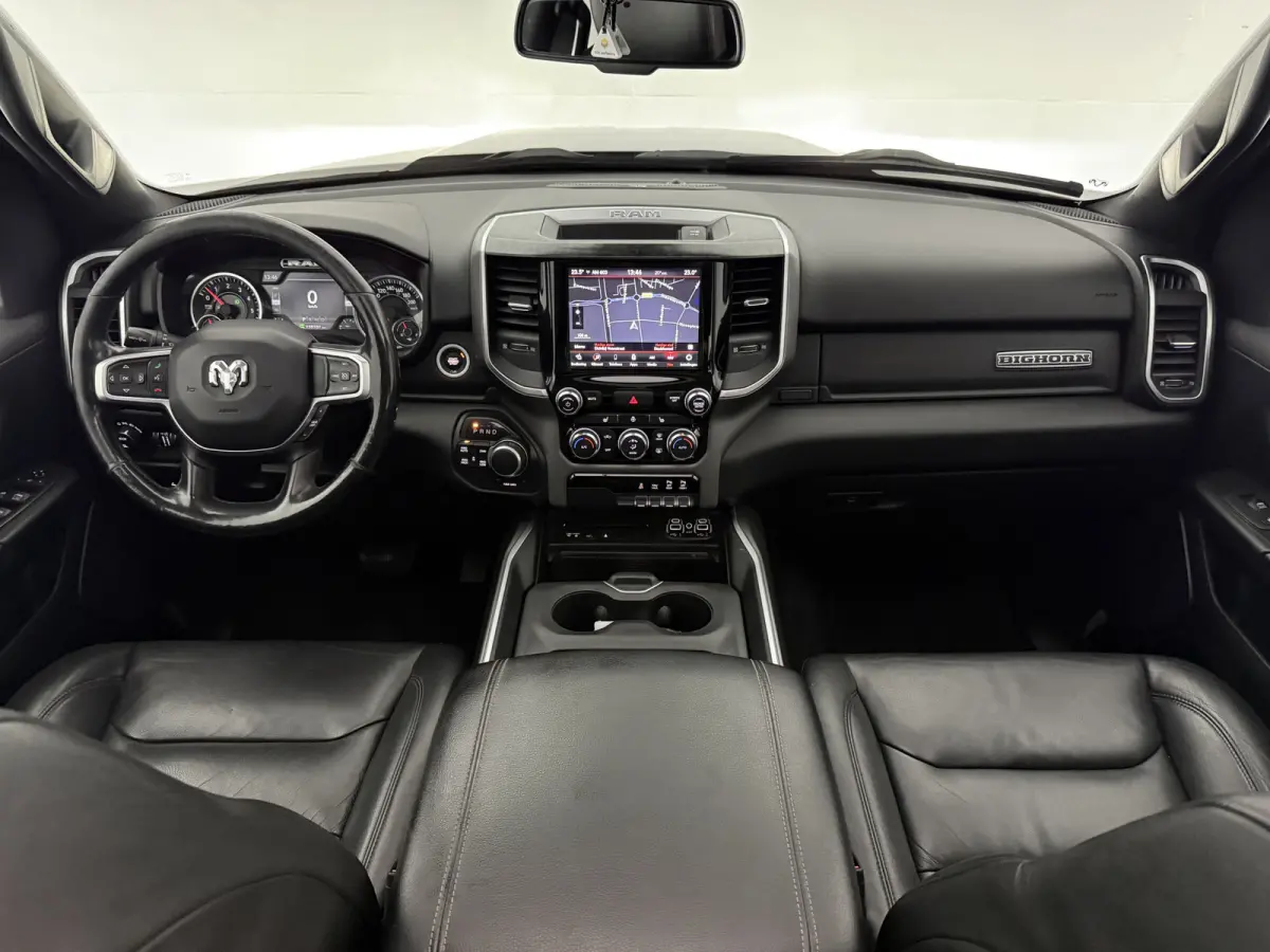 1500 5.7 V8 4x4 Crew Cab Big Horn | Pano | 3500kg Trekgew. | Trekhaak | Camera | Alpine | Carplay | Cruise | Leder