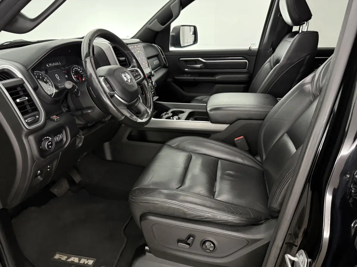 1500 5.7 V8 4x4 Crew Cab Big Horn | Pano | 3500kg Trekgew. | Trekhaak | Camera | Alpine | Carplay | Cruise | Leder