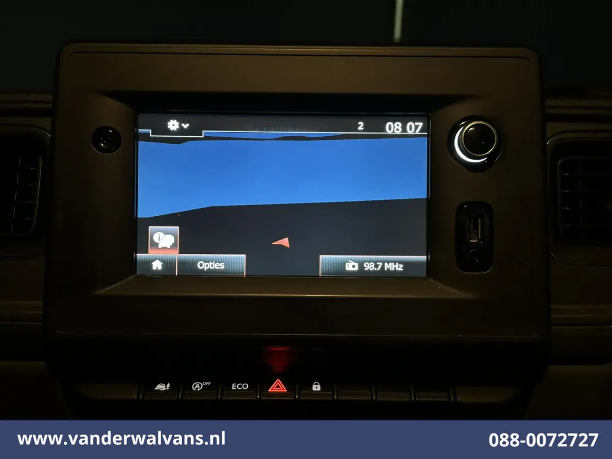 2.3 dCi 146pk Chassis Cabine Euro6 Airco | Navigatie | LED | Cruisecontrol Bijrijdersbank